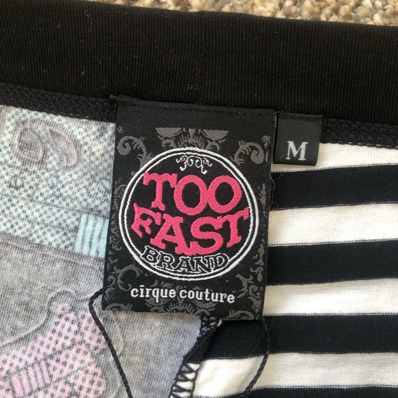 TOO FAST Cirque Couture Gun Mini Skirt! Size Medium - Picture 2 of 3